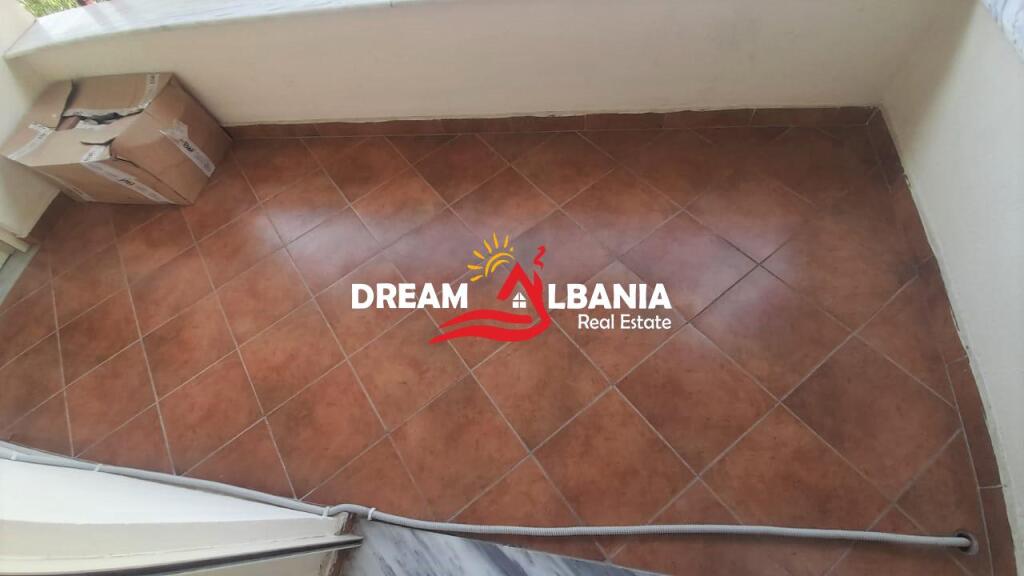 Appartamento 3+1+2 in affitto in via Elbasanit vicino allo Stadio Air Albania (ID 4231312).