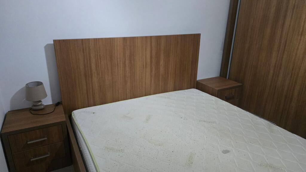 Kodra e Diellit,Rr.Bill Klinton jepet me qera apartament,2+1,i mobiluar 50,000Leke
