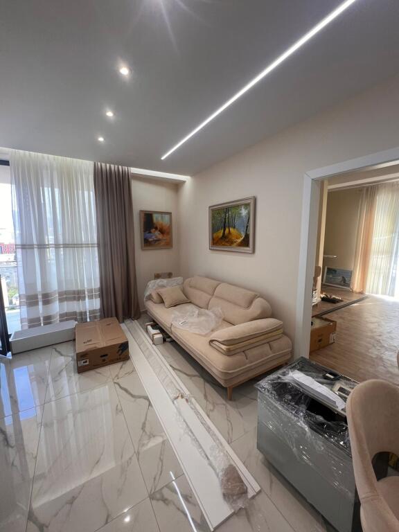 APARTAMENT ME QIRA 2+1+2 TE MINE PEZA REZIDENC TIRANE