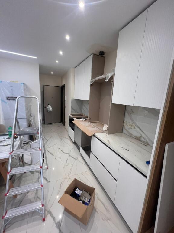 APARTAMENT ME QIRA 2+1+2 TE MINE PEZA REZIDENC TIRANE