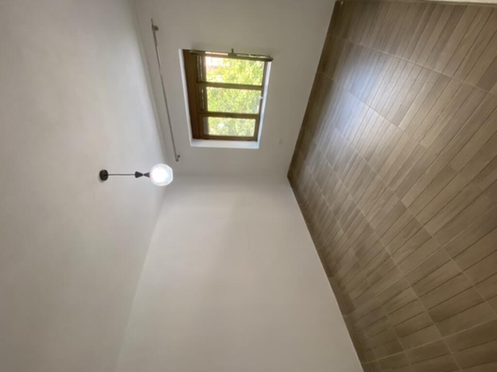 APARTAMENT 1+1 PER SHITJE NE LAPRAKE