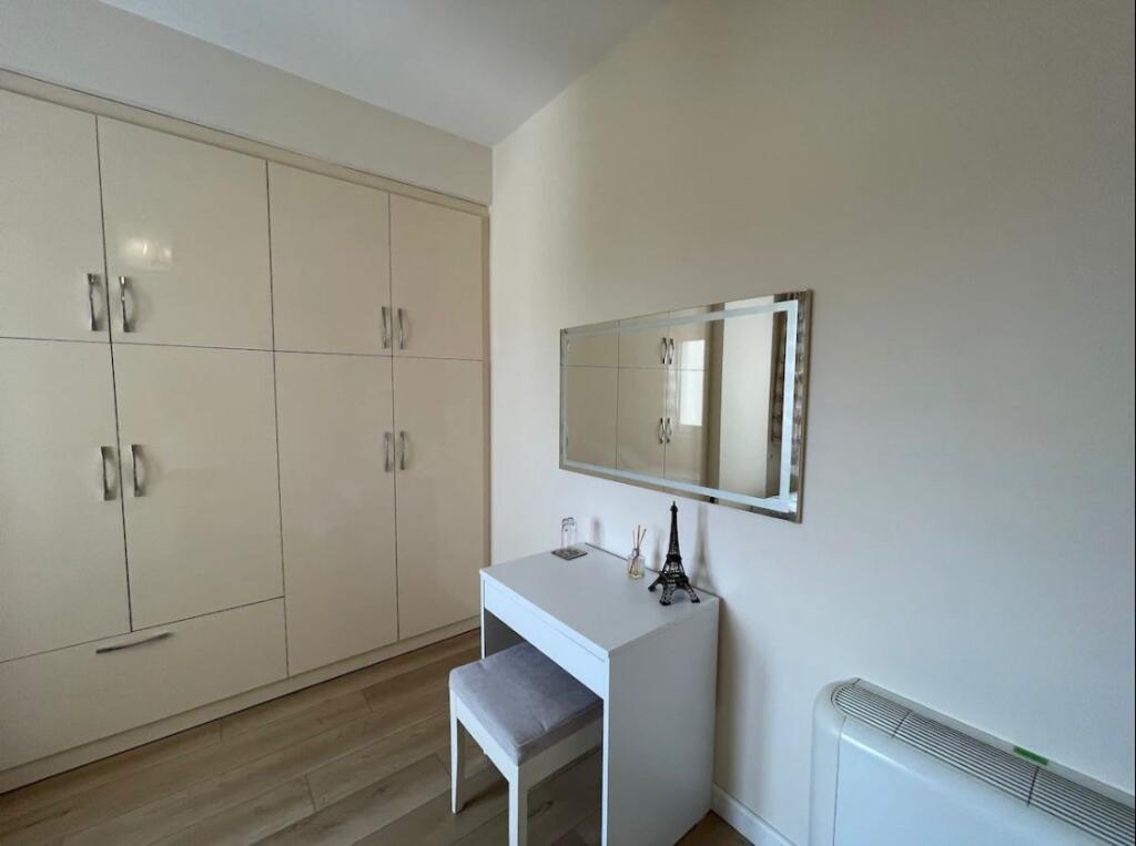 Apartament 2+1 me pamje nga Liqeni & Parku