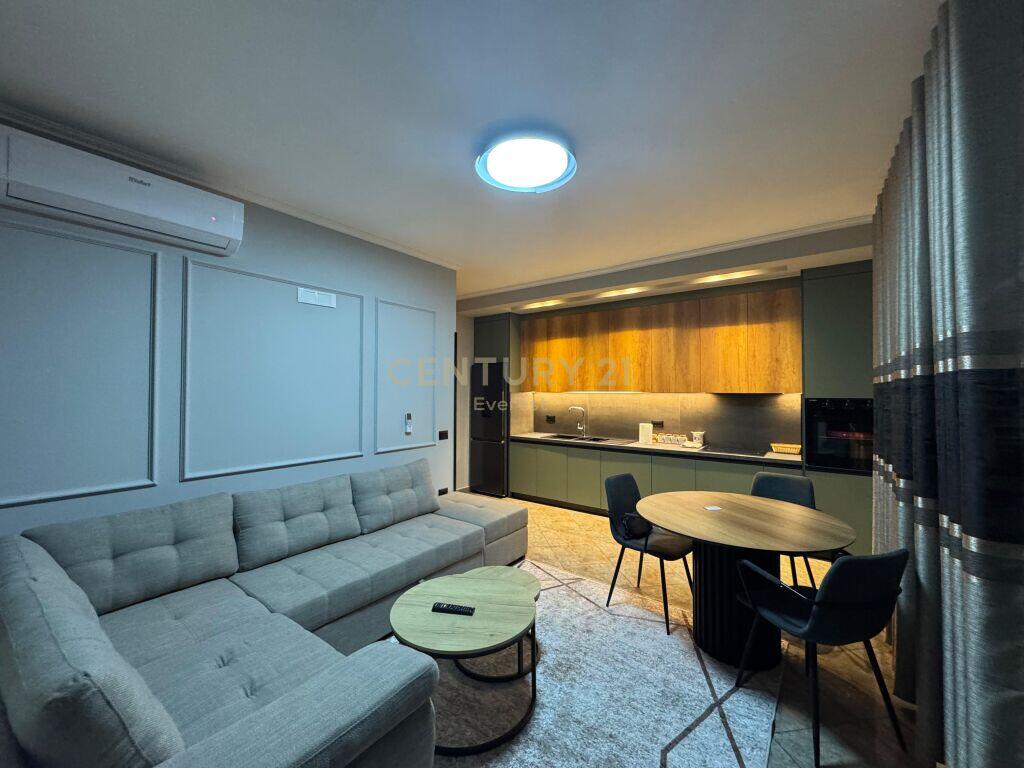 Appartamento 2+1 in affitto – Zona Fresku, Tirana