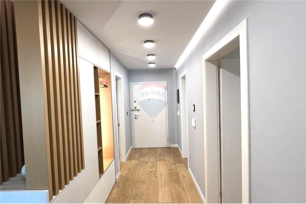 APARTAMENT 2+1+2 PARKIME PER QIRA TEK MYSLYM SHYRI