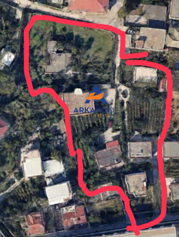 JEPEN 6000 M² TOKË PËR FIRMA NDËRTIM "LAPRAKE ,JOSIF PASHKO".
