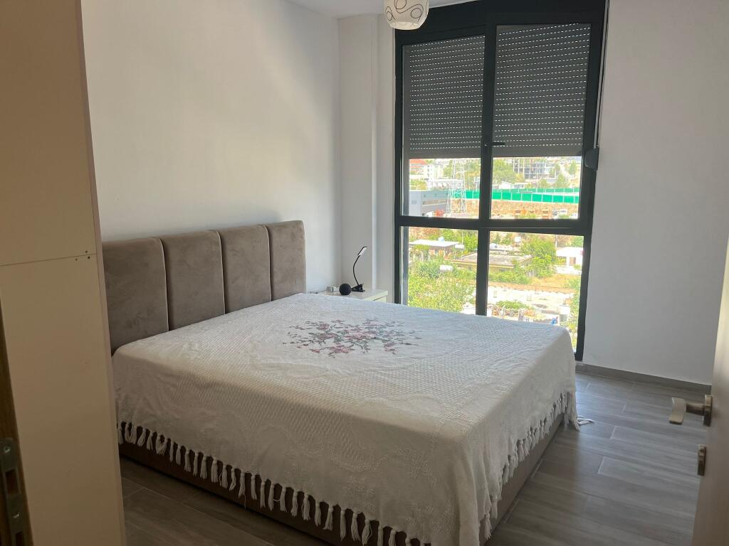 Apartament 3+1+2 me qera 650 euro 5 Maji
