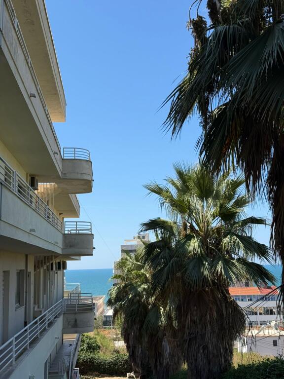 Shitet Apartament 1+1 plus depo dhe parkim