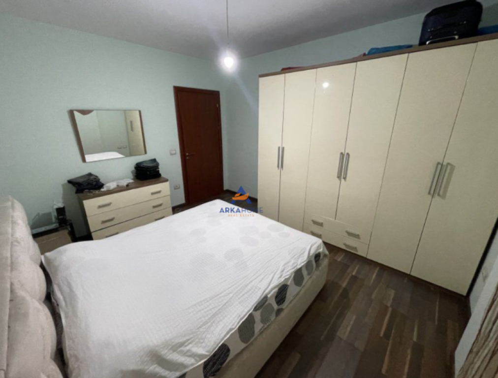 JEPET ME QERA APARTAMENT 1+1+BALLKON "LIQENI I THATE" 550 EURO.