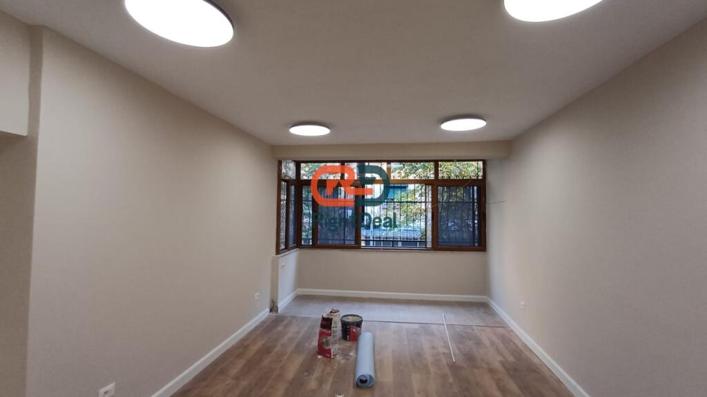 A Bllok, In Via Margarita Tutulani, Appartamento 2+1 in Vendita Ottima Opportunità di Investimento o Divisione in 2 Appartamenti !