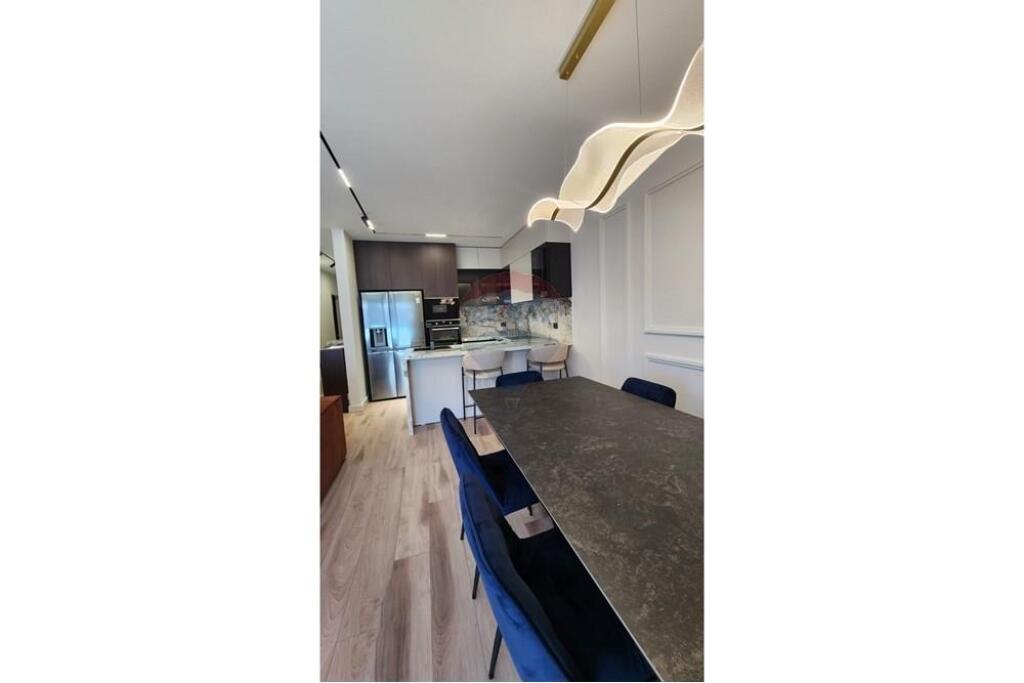 APARTAMENT 2+1+2 PER QIRA PRANE TEG