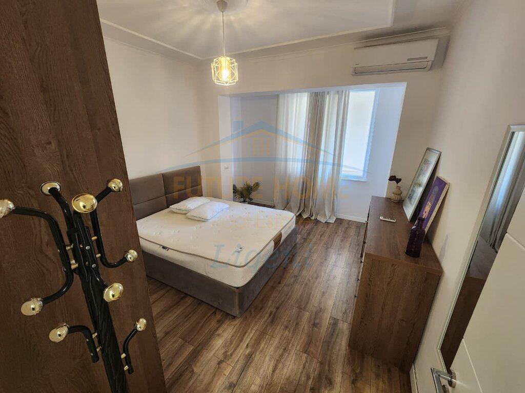 Qera, Apartament 1+1, Myslym Shyri, Tiranë
