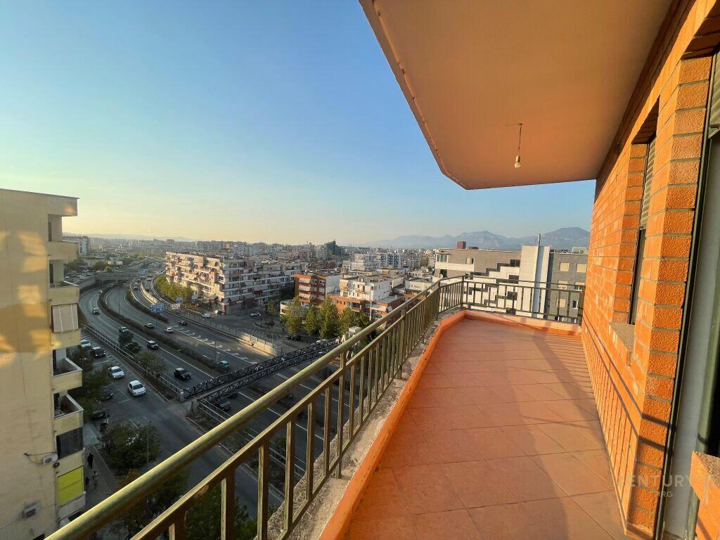 Office / Apartment 2+1 for Rent – Overpass of the Paris Municipality