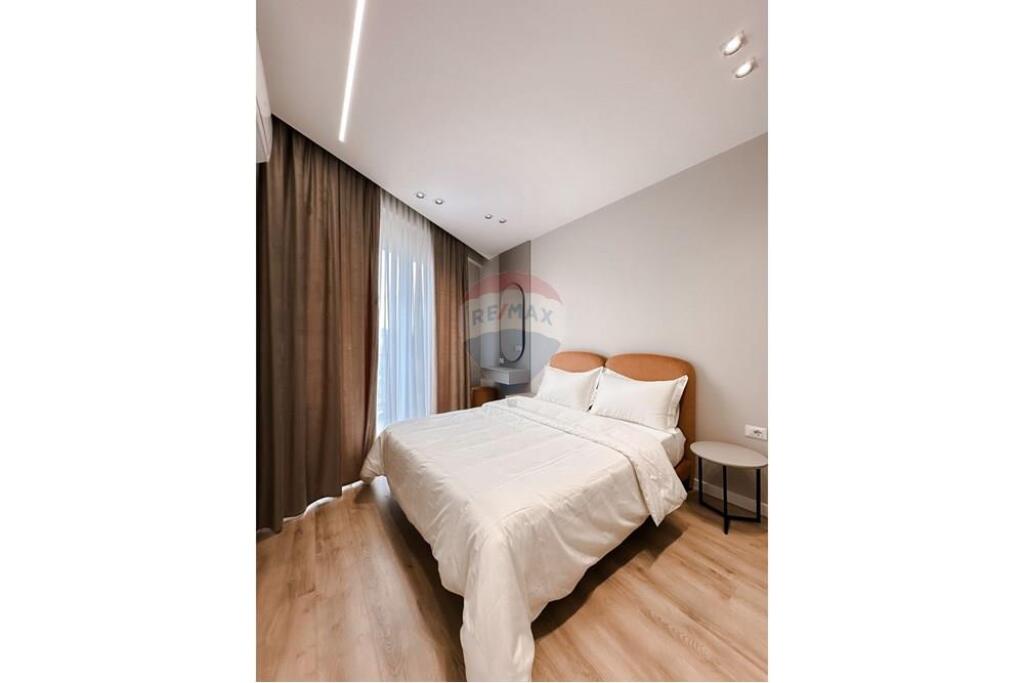Ofrojme per shitje Apartament 1+1 tek Rr.Dibres