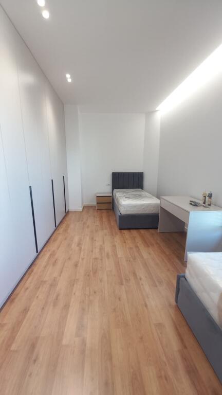 Appartamento 3+1+2+posto auto in affitto, Stadio Air Albania