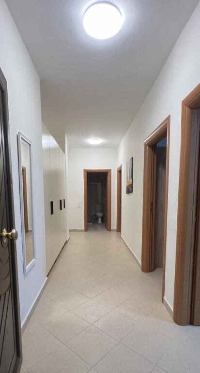 Super apartment 2+1+2 veranda for sale in Shkoze, near News 24 (also sold with credit)
