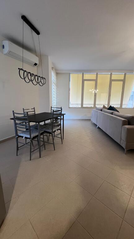 Super apartment 2+1+2 veranda for sale in Shkoze, near News 24 (also sold with credit)
