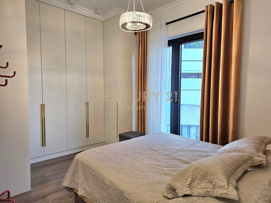 Apartament 2+1+1 me Qira Te Zgjatimi te Kodra e Diellit!