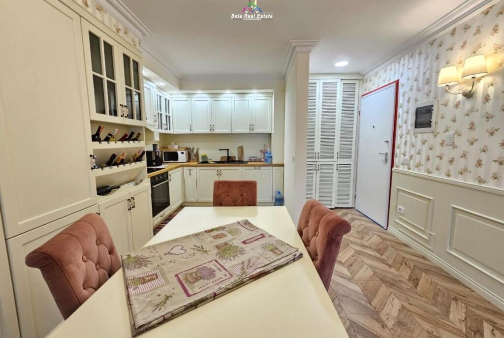 Apartament Me Qera tek Kodra E Diellit 2 (ID B2201156) Tirane
