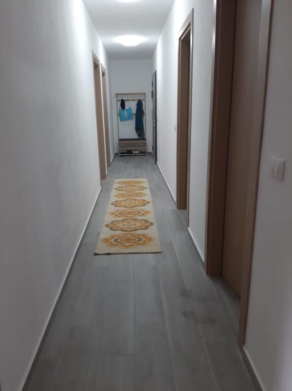 Apartament 3+1+2 me qera 650 euro 5 Maji