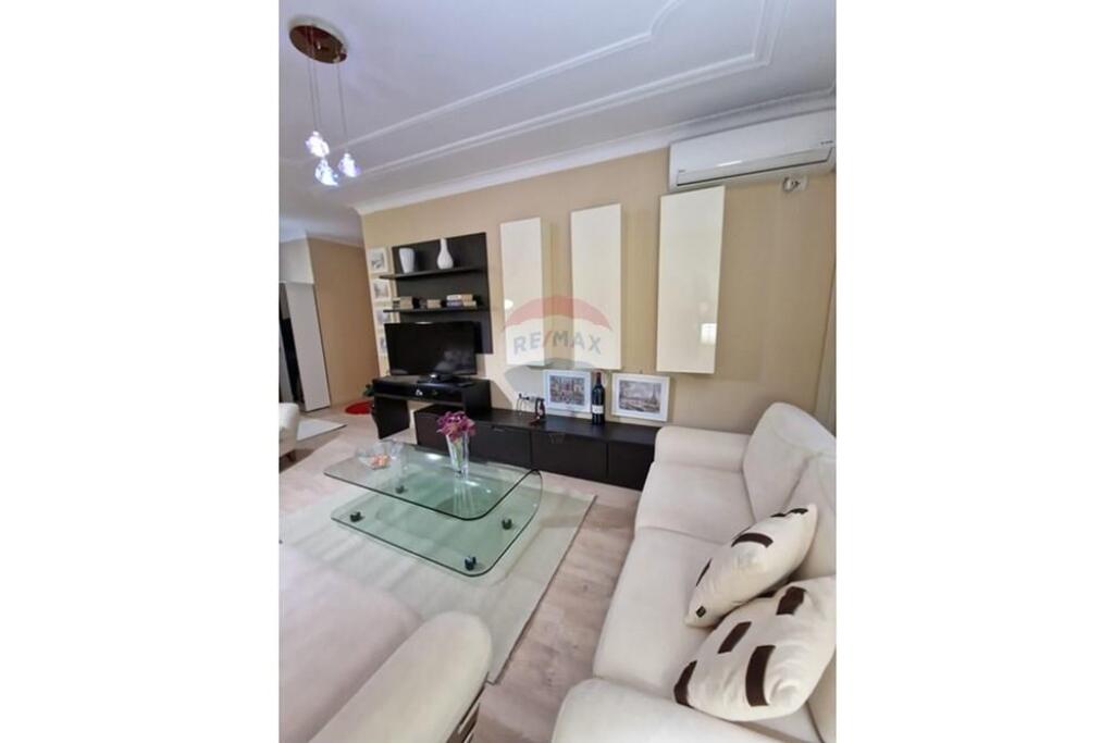 Appartamento 1+1 in affitto in Via Perlat Rexhepi