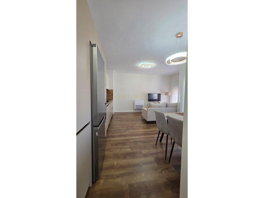 LEDA (ABITAT121423) APARTAMENT 1+1 ME QIRA, PRANE SHKOLLES SE KUQE