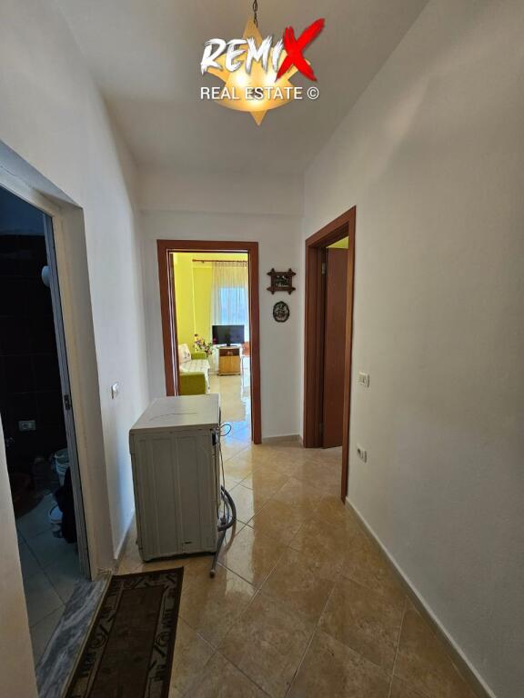 JEPET ME QERA APARTAMENT 1+1 NE PLAZH
