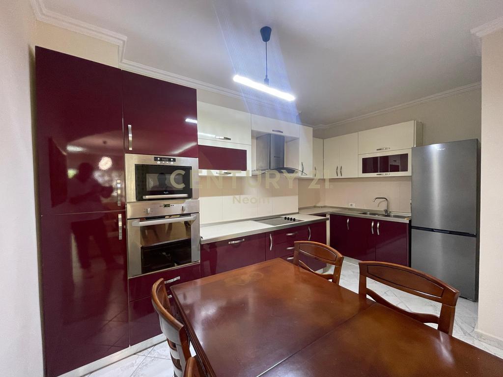 FOR RENT 2+1+2 APARTMENT NEAR THE DRY LAKE!