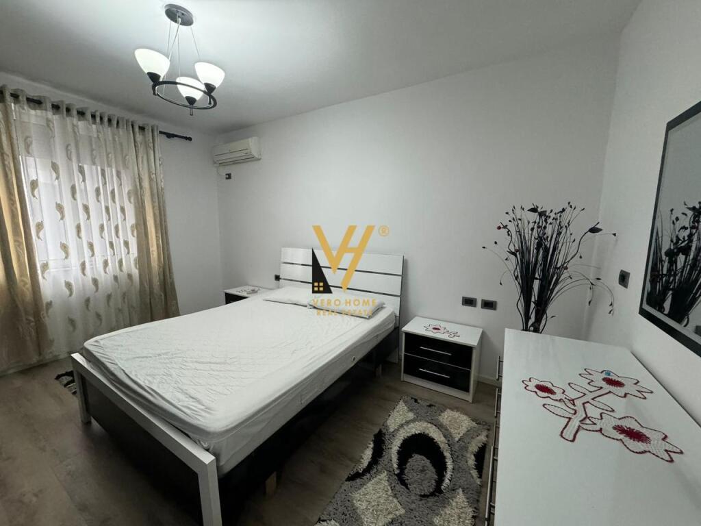 VENDESI APPARTAMENTO 2+1 A KOMUNA E PARISIT 140.000 EURO