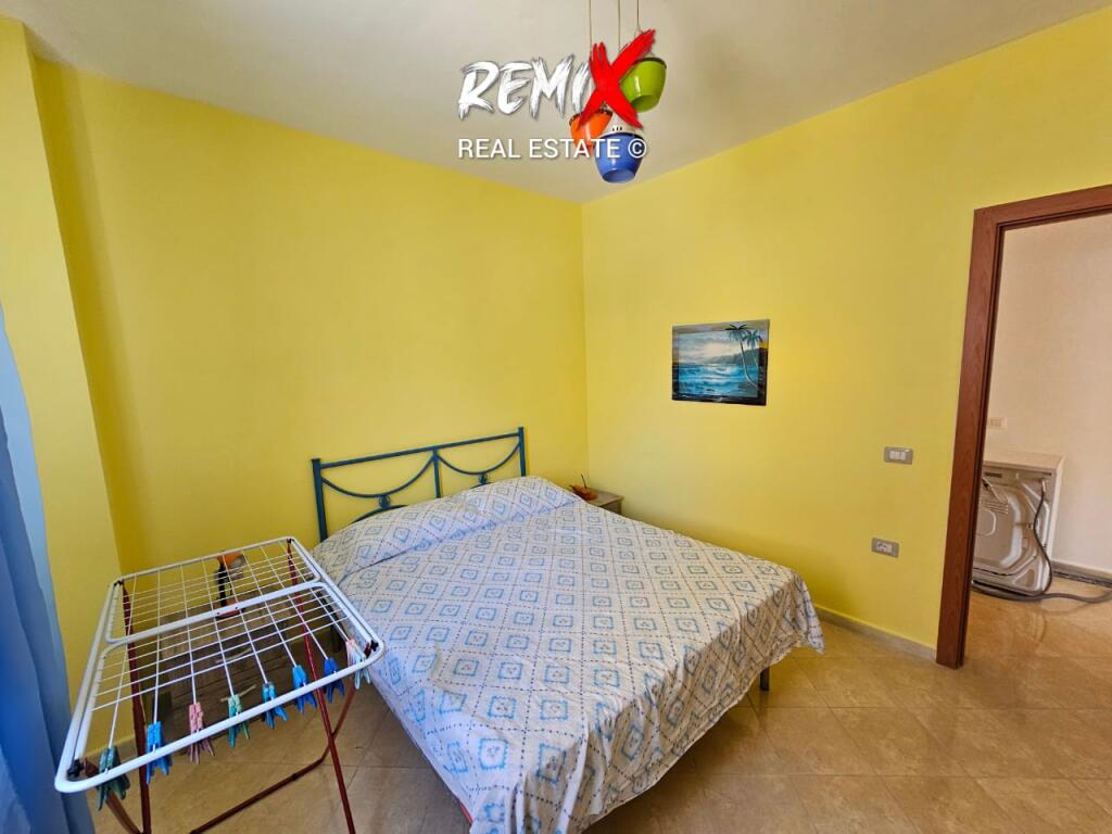 JEPET ME QERA APARTAMENT 1+1 NE PLAZH