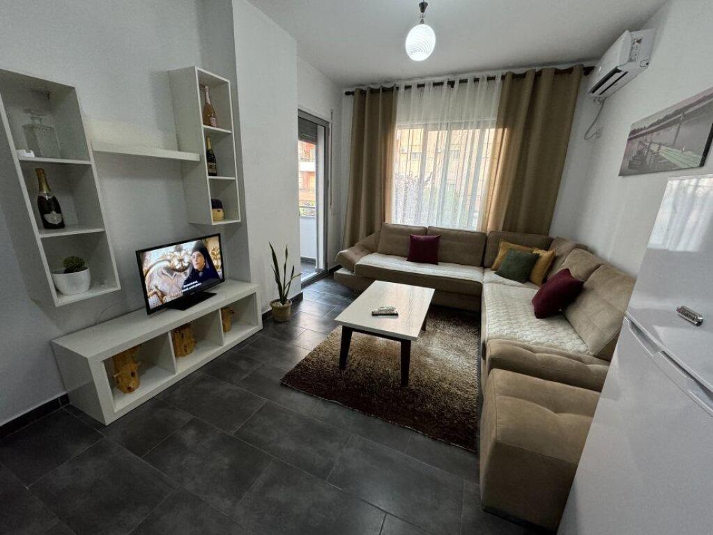 APARTAMENT ME QERA 2+1 ASTIR 54.000 LEKE