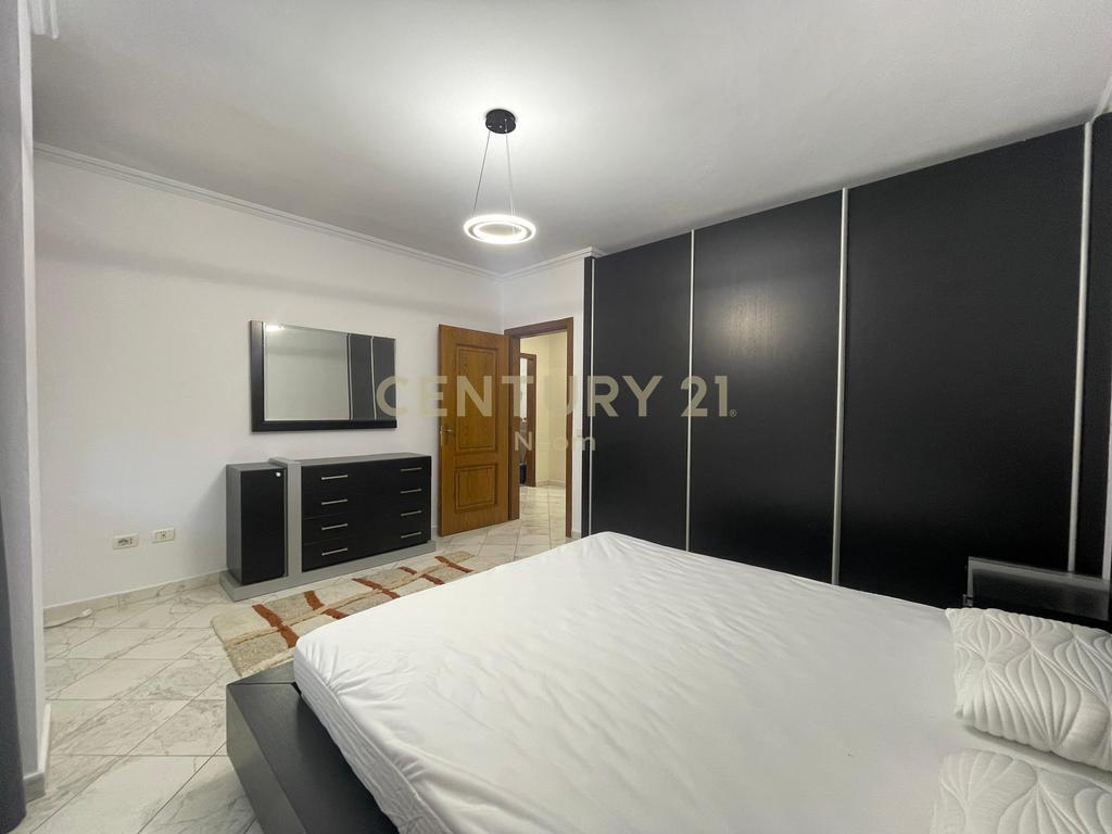 FOR RENT 2+1+2 APARTMENT NEAR THE DRY LAKE!