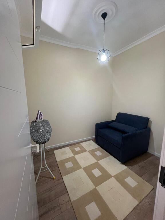 Apartament 1+1 për Qira tek Gjykata, Durrës 