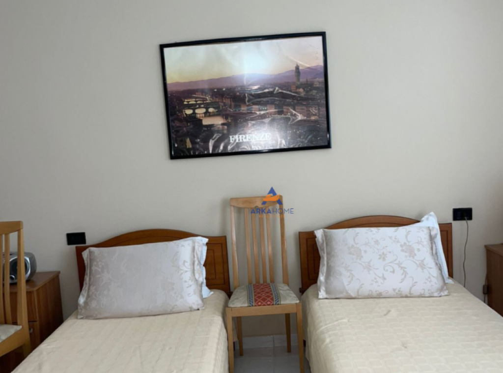 FOR SALE 3-FLOOR VILLA 214.5M2 "TRAIN STATION, DISPATCHER" 321,750 EURO