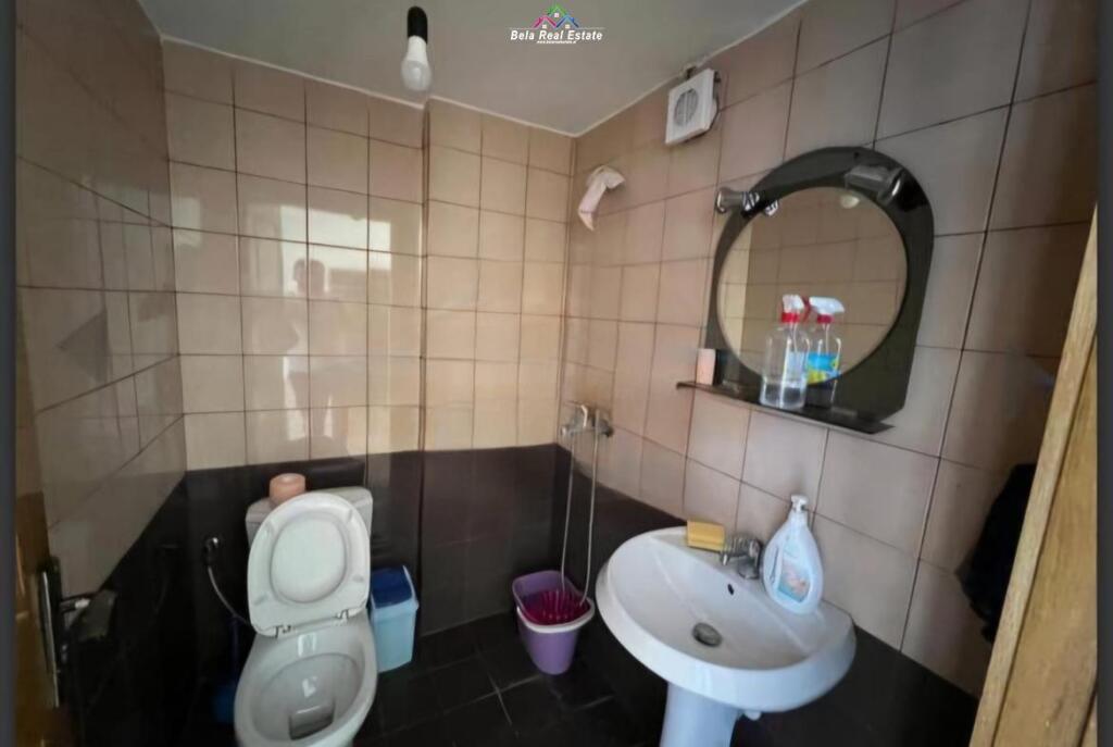 Office for Rent at the Former Exhibition (ID BZ2681) Tirana