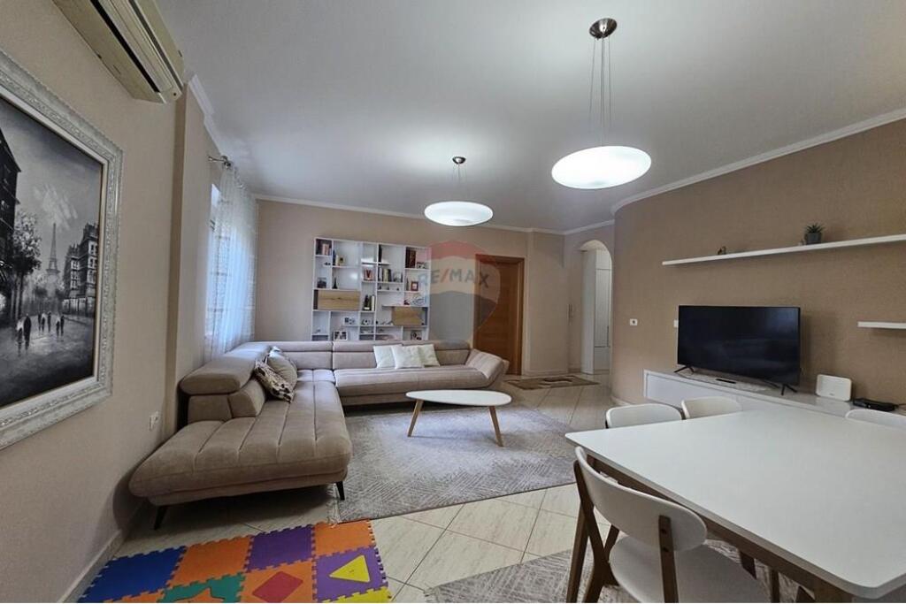 SHITET APARTAMENT 2+1 TEK LIQENI I THATE!
