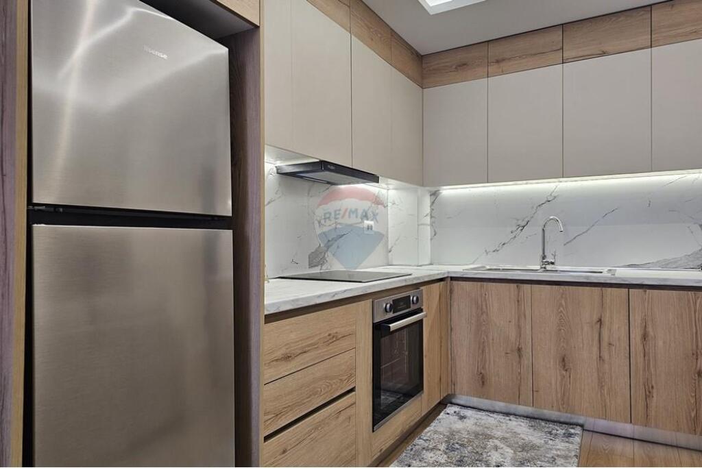 Apartament 2+1 me qira te Materniteti i Ri!