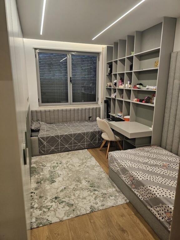 APARTAMENT ME QERA 2+1 ASTIR 700 EURO