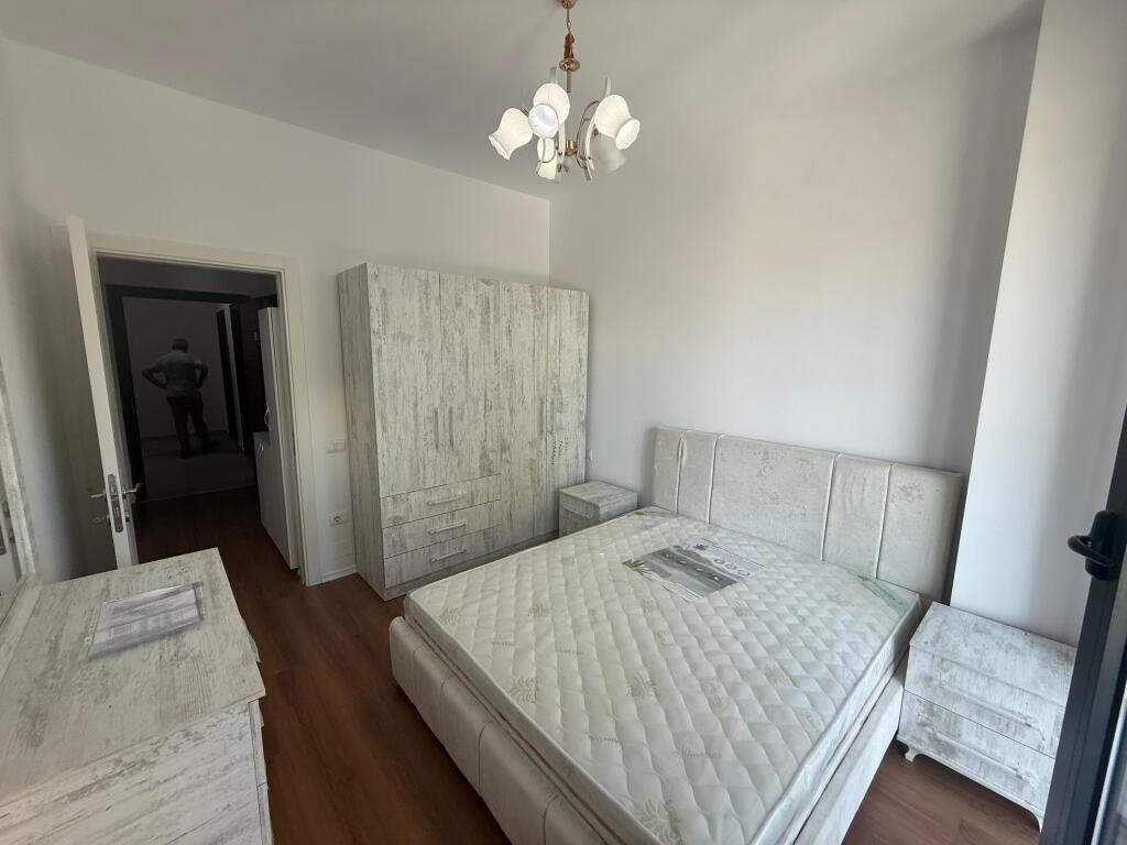 JEPET APARTAMENT ME QIRA TEK VENUE (ASL2)