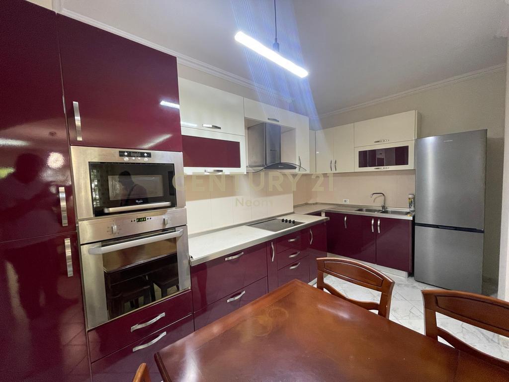 FOR RENT 2+1+2 APARTMENT NEAR THE DRY LAKE!