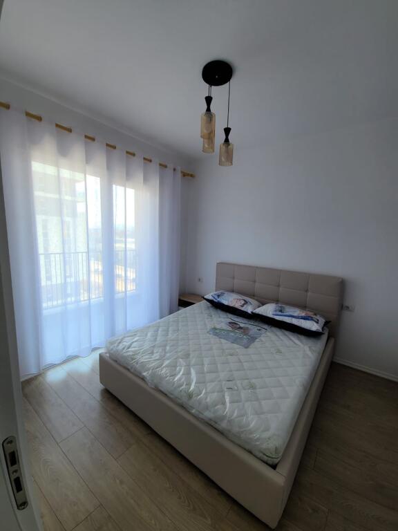 Jepet apartament 1+1 me qira tek Univers City!
