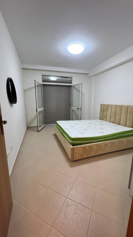 Super apartment 2+1+2 veranda for sale in Shkoze, near News 24 (also sold with credit)
