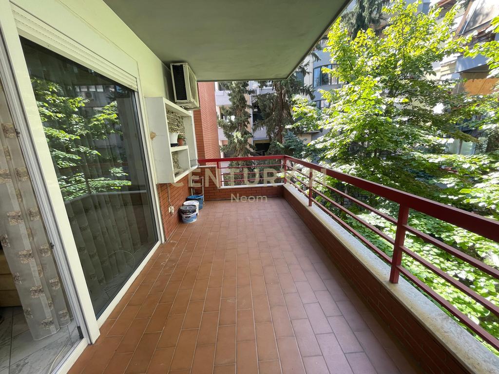 JEPET ME QIRA APARTAMENT 2+1+2 – LIQENI I THATË | KOMPLEKSI COLOMBO