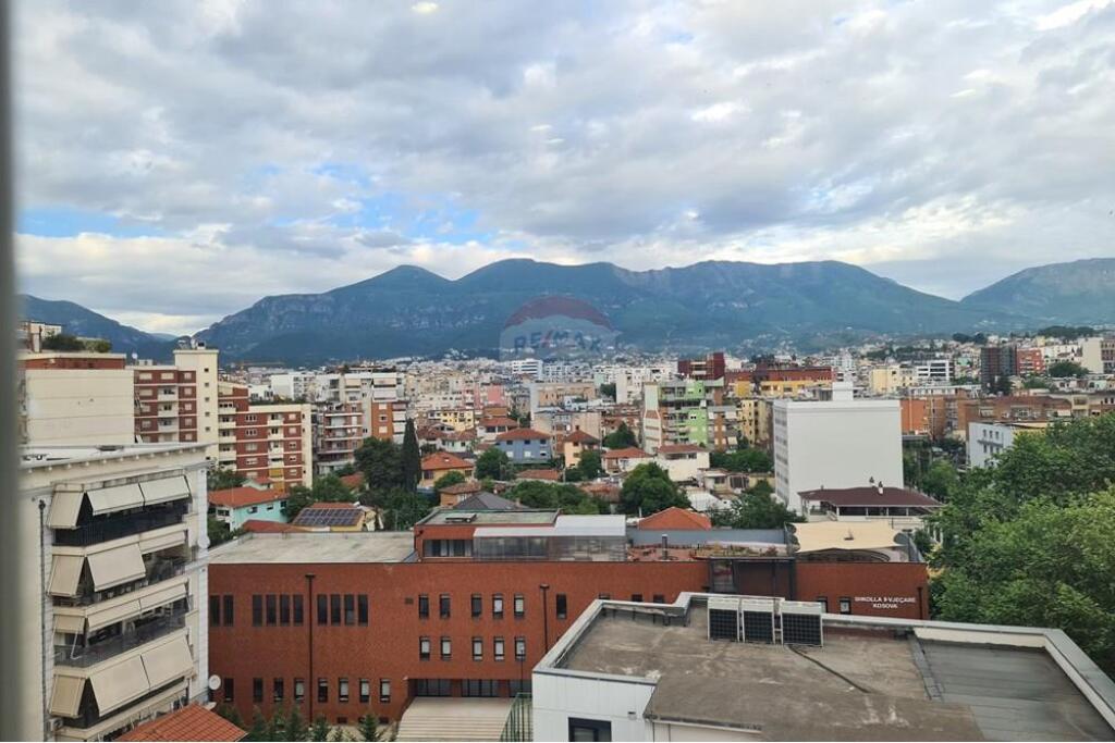 APARTAMENT 2+1+2 PER QIRA TE LICEU ARTISTIK