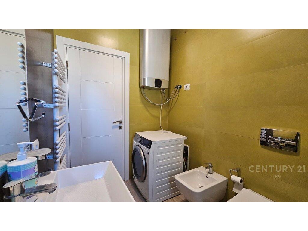 2+1 Apartment with Parking for Rent – Kodra e Diellit, Tirana