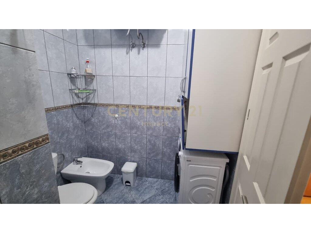 LEDA (Impact121457) Apartament 2+1 Me Qira në Rrugën Mihal Grameno, Tiranë - 700€!