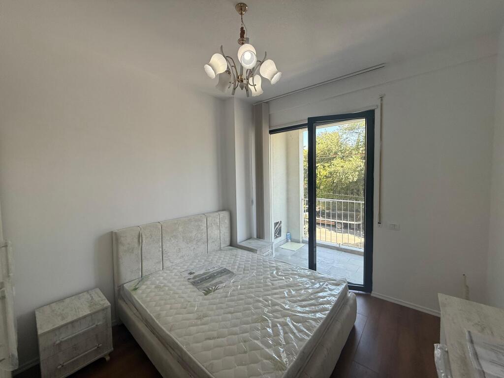 JEPET APARTAMENT ME QIRA TEK VENUE (ASL2)