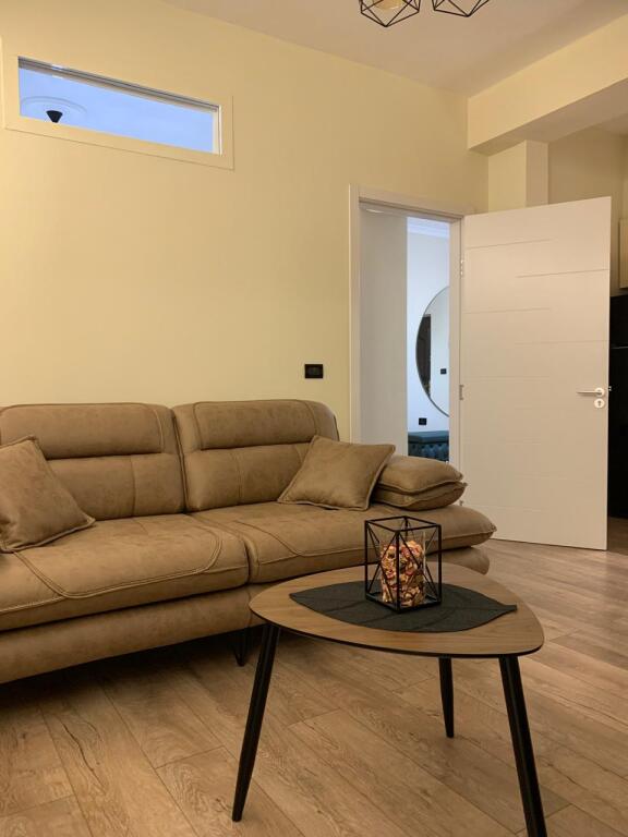 Apartament 1+1 për Qira tek Gjykata, Durrës 