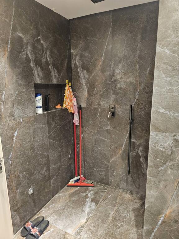 FOR RENT 2+1+2 ASTIR 65,000 LEKE