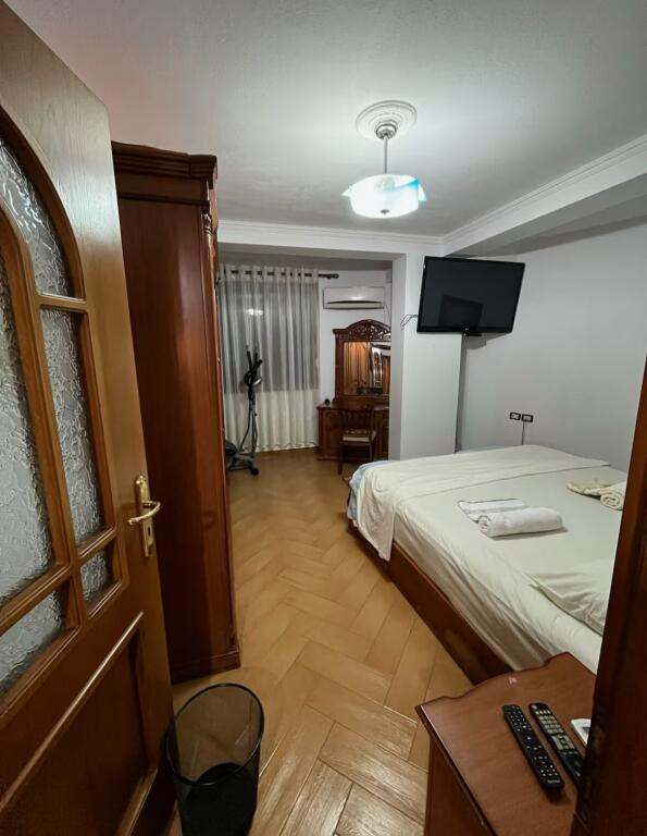 Jepet Me Qera Apartament 2+1+1 Ballkon