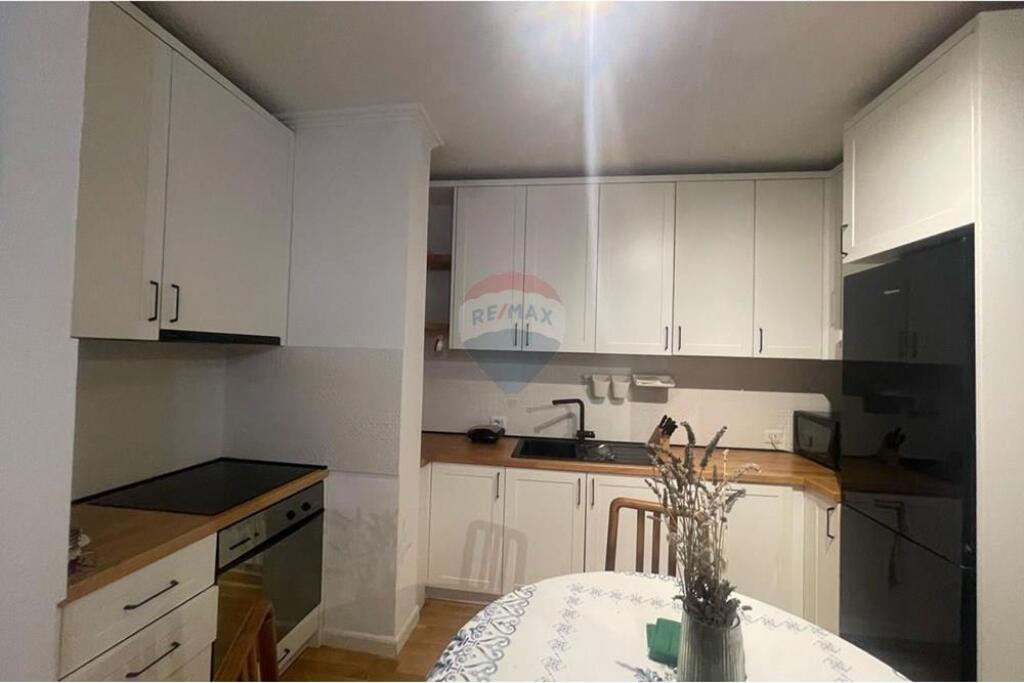 2+1 apartment for rent is offered.